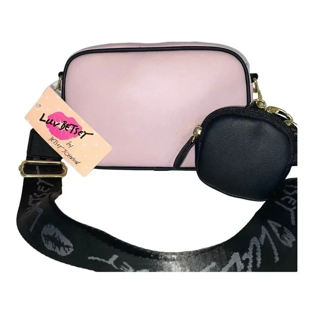 Betsey Johnson Butterfly Quilted Pink Camera Bag & Key Fob Coin Purse NWT - Picture 7 of 10